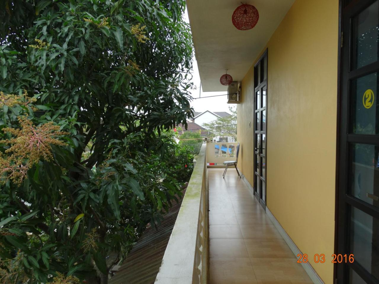 Yellow House Homestay Hoi An Bagian luar foto