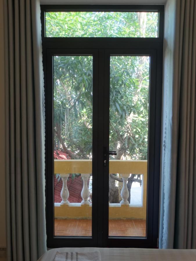 Yellow House Homestay Hoi An Bagian luar foto