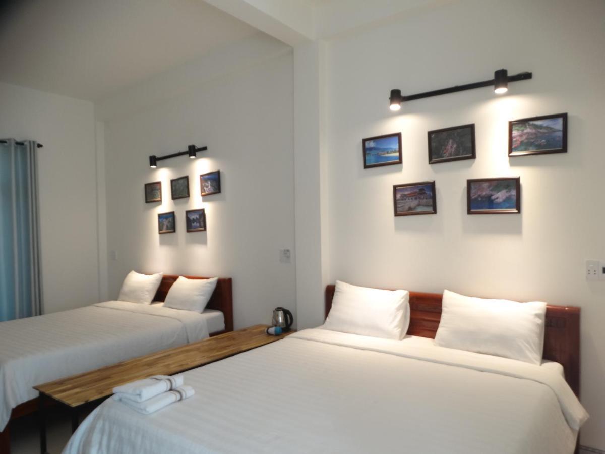 Yellow House Homestay Hoi An Bagian luar foto